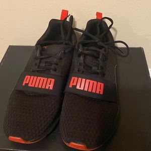 Puma gym shoes